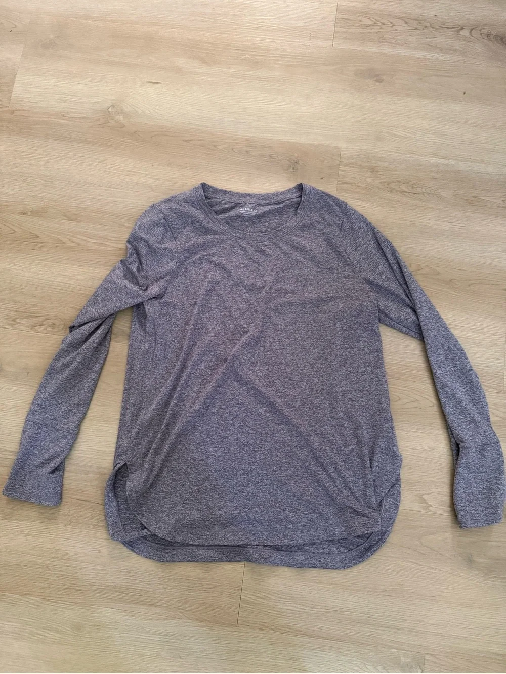 Athleta Long-Sleeve Crewneck Top in Heather purple/Gray size large
